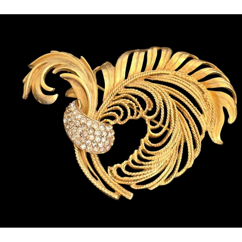 Vintage Oscar De La Renta Gold Tone Feather Pave Crystal Brooch Pin